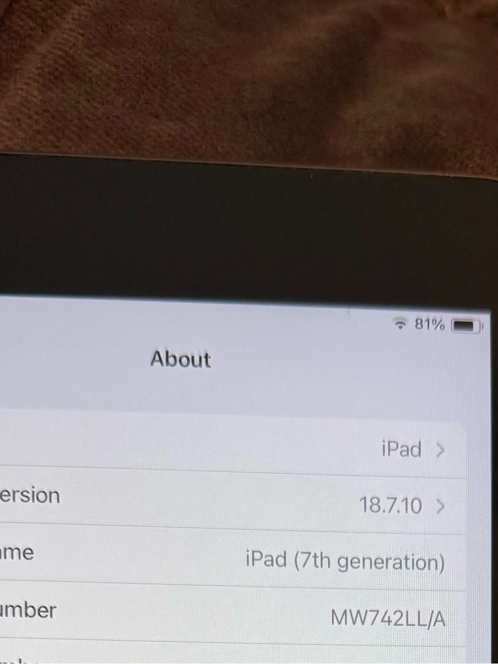 Apple iPad seventh generation 32 gb Tablet - Black with protective case